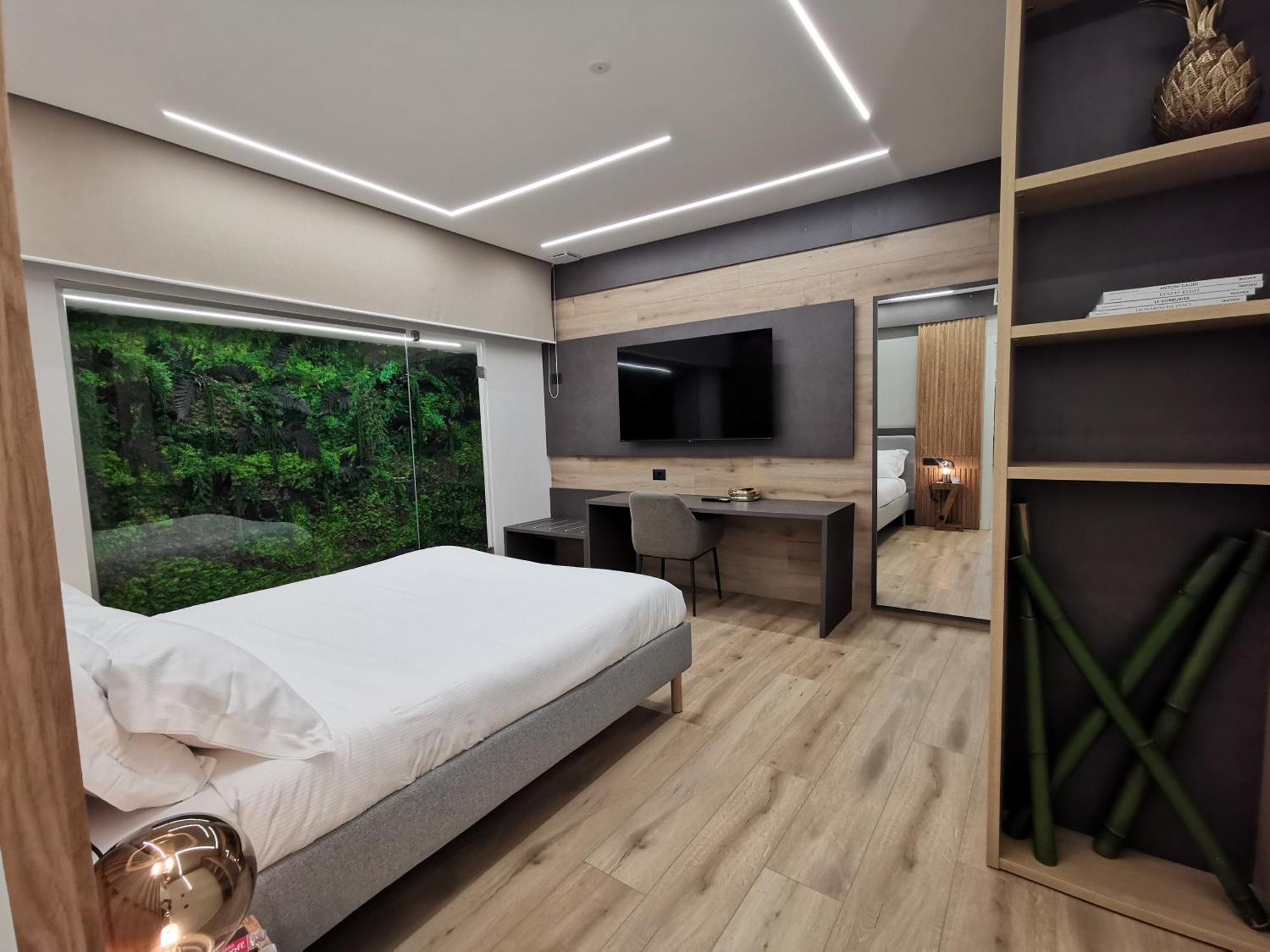 Hotel La Del Pontefice - Luxury