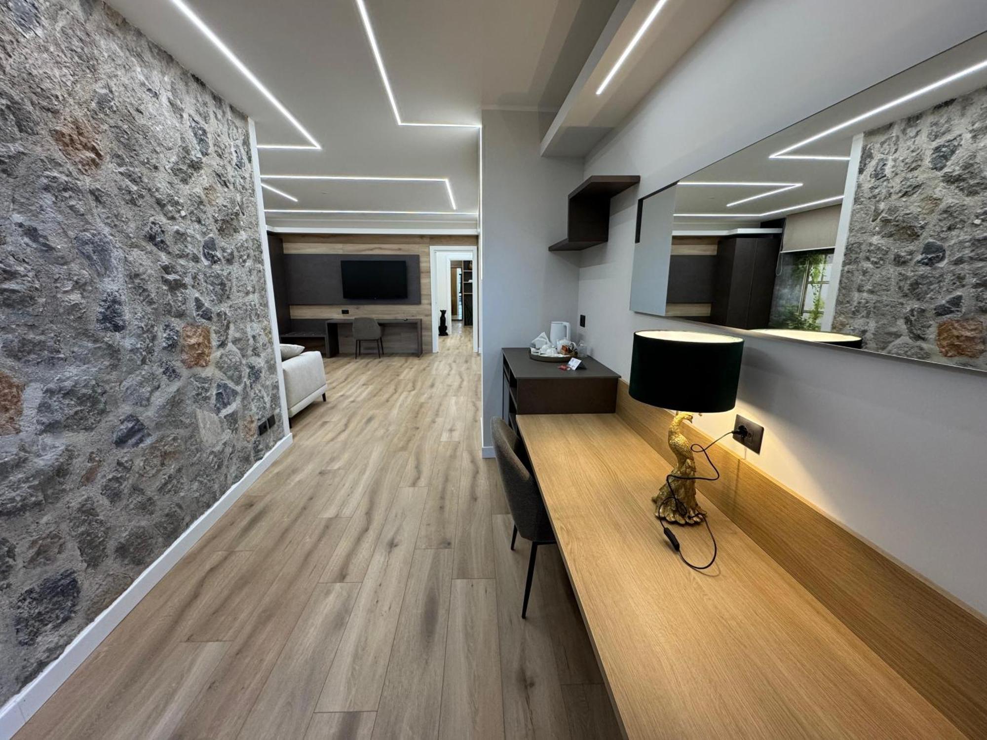 Hotel La Del Pontefice - Luxury